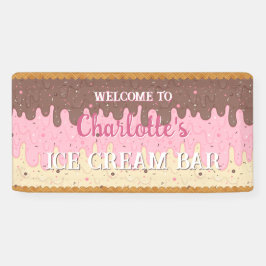 スプリンクルとチョコレート・バニラ・イチゴの3色アイス 横断幕