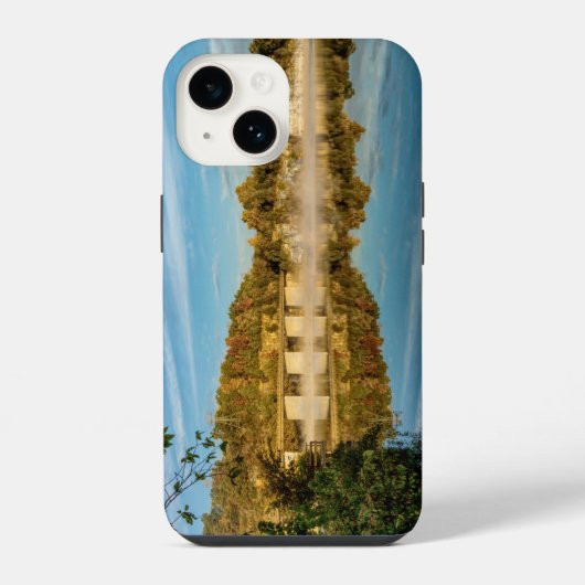 スプリングフィールド湖の秋の輝き iPhoneケース (裏面)