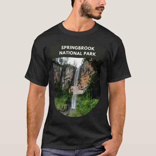 スプリングブルック国立公園 – クイーンズランド Tシャツ (正面)