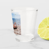スプリングブレイクガールオンサンディビーチ ショットグラス (右)