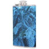 スプルースの枝は雪と霜の結晶で覆われている フラスク (左)