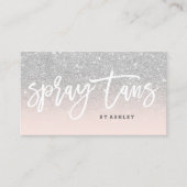 スプレーはタイポグラフィの銀のグリッターの赤面のピンクを日焼けさせます 名刺 (正面)
