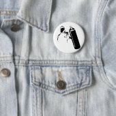 スプレー容器のステンシルを持つ落書きの作家 缶バッジ (インサイチュ)