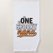 スプーキーななハロウィーン幽霊ヴィンテージTシャツデザイン_1 ビーチタオル (正面)