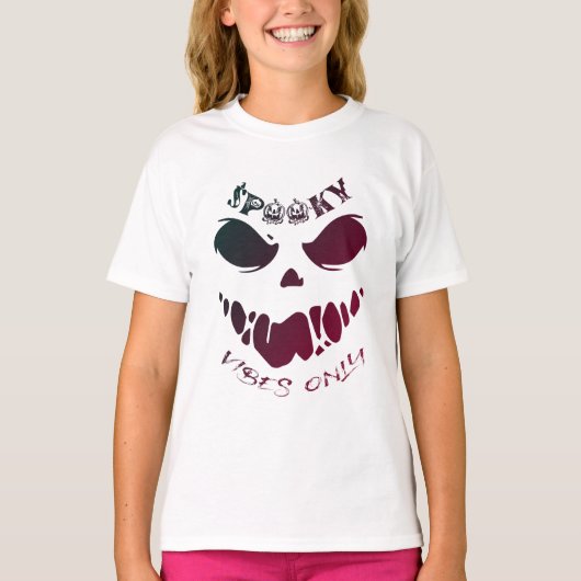 スプーキー・バイブス・オンリー ハロウィンモンスター Tシャツ (正面)