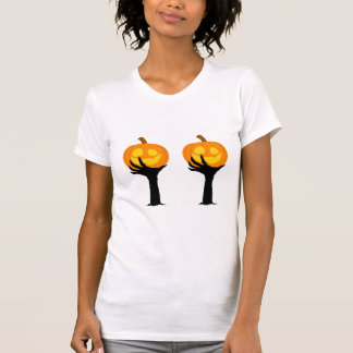 スプーキー・パンプキン・エンブレイス - 女性用ハロウィーンTシャツ Tシャツ