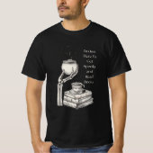 スプーキー＆ブックス:魔女のスケルトンの手の釜 Tシャツ (正面)