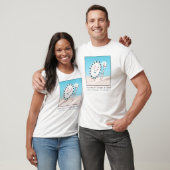 スプーンと逃げたお皿のビーチウエディング Tシャツ (ユニセックス)