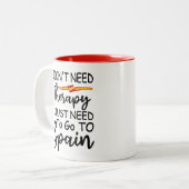 スペインに行く必要があるセラピーは必要ない ツートーンマグカップ (正面左)