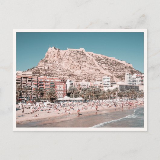 スペインのアリカンテのビーチタウンのスペイン風の城の写真 ポストカード (正面)