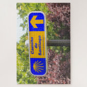 スペインのサンティアゴ・デ・コンポステーラでエル・カミーノのサイン ジグソーパズル (縦)