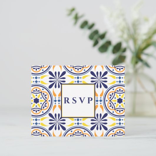 スペインのタイル 黄色 ネイビー 結婚式 RSVP 食事の選択 インビテーションポストカード (スタンド正面)