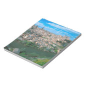 スペインのトレドの古代都市。 ノートパッド (回転)