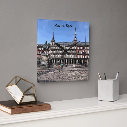 スペインのマドリッドにある広場の漫画アート スクエア壁時計 (オフィス)