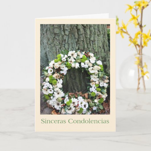 スペインの悔やみや弔慰白花リース近く カード (黄色い花)
