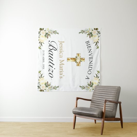 スペインの赤ちゃんの洗礼の花の金の十字架歓迎 タペストリー (インサイチュ(横))