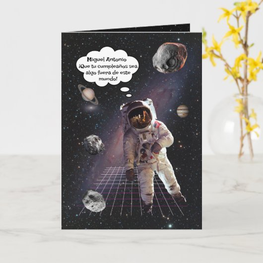 スペイン語の宇宙探検家宇宙飛行士の少年誕生日 カード (黄色い花)