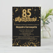 スペイン語の華やかな黒と金のコンフェティ85歳の誕生日 招待状 (スタンド正面)