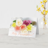 スペイン語: 白い誕生日Cumpleanos カード (黄色い花)