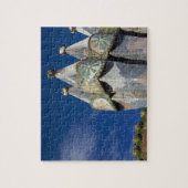 スペイン、カタロニア、バルセロナ。カーサ·バトロ(1906)。 ジグソーパズル (縦)