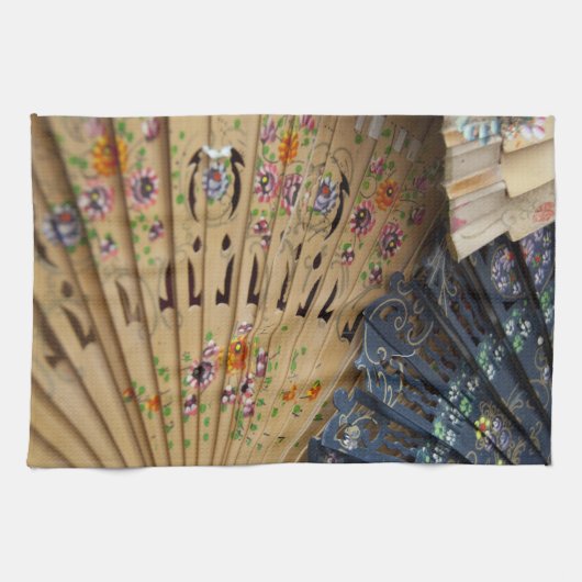 スペイン、カディス州、セビリア。歴史的なサンタ キッチンタオル (横)