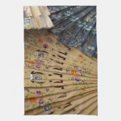 スペイン、カディス州、セビリア。歴史的なサンタ キッチンタオル (縦)