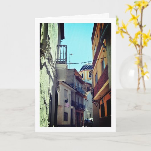 スペイン、バレンシアのビラマルシャントの教会 カード (黄色い花)