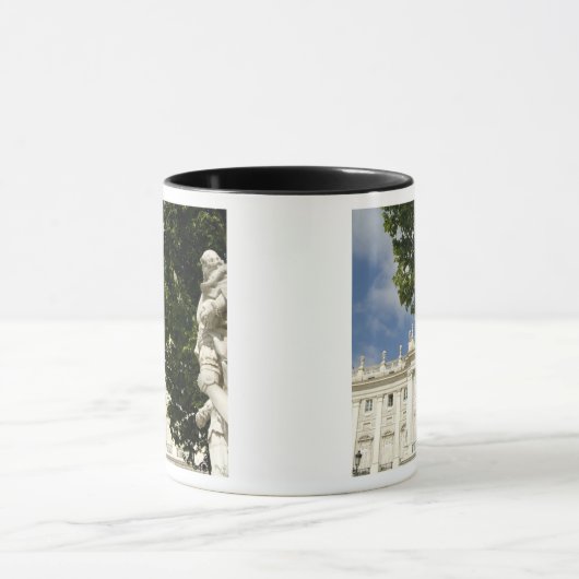 スペイン、マドリード。宮殿王室の。 マグカップ (中央)