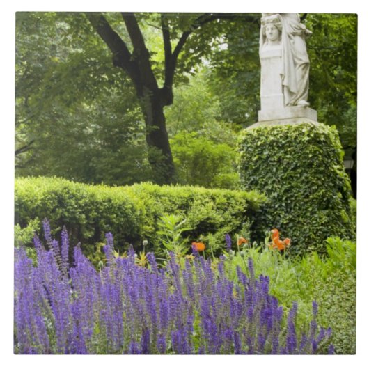 スペイン、マドリード。旧王立植物園 (Real Jardin Botanico) タイル (正面)