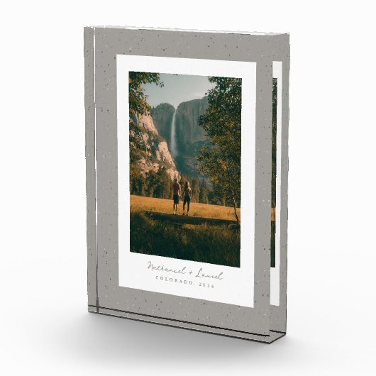 スペックルシンプルフレーム素朴な灰色のアウトドア写真 フォトブロック (右)