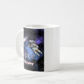 スペースオデッセイ 11 oz クラシック マグ (正面左)