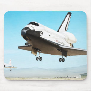 スペースシャトルのデジタルイラストレーション マウスパッド