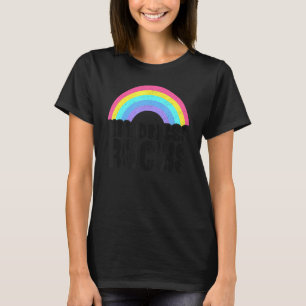 スペード先生アンチいじめヒッピー虹の優しさ Tシャツ