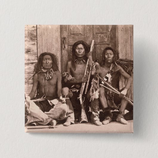 スポケーンのインディアン1861年(b/wの写真) 缶バッジ (正面)