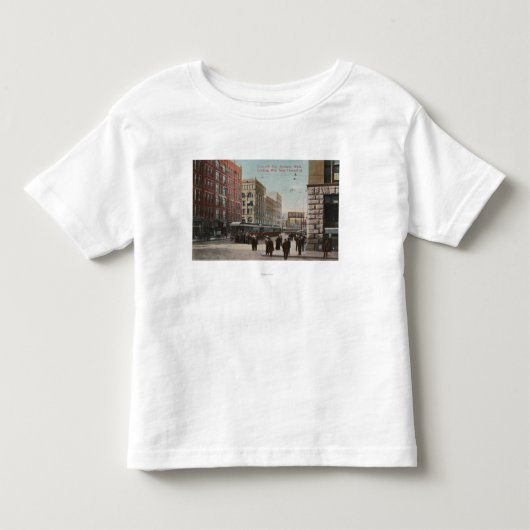 スポケーン、WA -川岸Aveの眺め。 及びハワードSt トドラーTシャツ (正面)