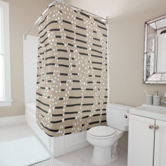 スポットとストライプ2 – トープ、白黒 シャワーカーテン (インサイチュ)