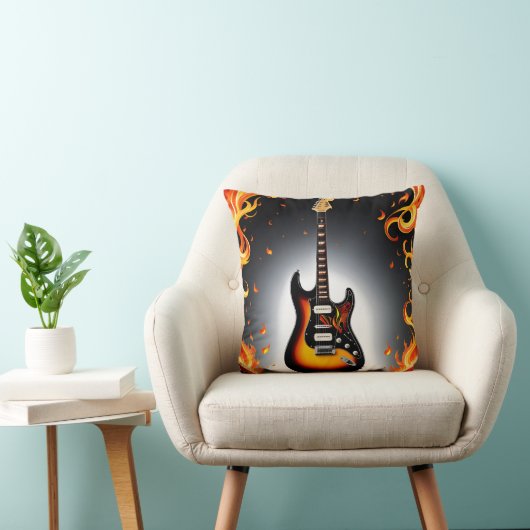 スポットライト輝くの中の炎のギター クッション (椅子)