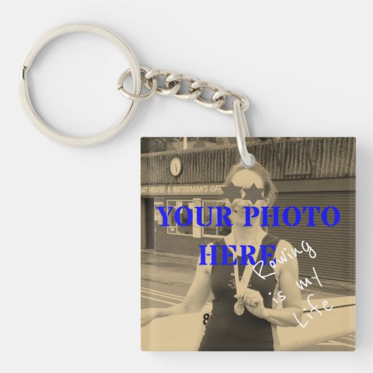 スポーツは私のライフカスタムの写真と文字の記念品 キーホルダー (正面)