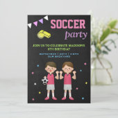 スポーツをテーマにした女の子のサッカーバースデーパーティー 招待状 (スタンド正面)