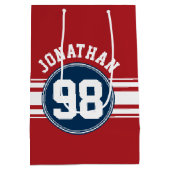 スポーツジャージーネイビーブルー&レッドストライプズ名番号 ミディアムペーパーバッグ (裏面)