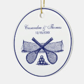 スポーツテニスネット、クロスしたラック、ボールブルー セラミックオーナメント (左)