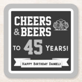 スポーツテーマのビールと乾杯の誕生日パーティー スクエアペーパーコースター (正面)