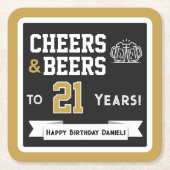 スポーツテーマのビールと乾杯の誕生日パーティー スクエアペーパーコースター (正面)