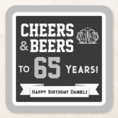スポーツテーマのビールと乾杯の誕生日パーティー スクエアペーパーコースター (正面)