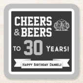 スポーツテーマのビールと乾杯の誕生日パーティー スクエアペーパーコースター (正面)