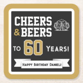 スポーツテーマのビールと乾杯の誕生日パーティー スクエアペーパーコースター (正面)