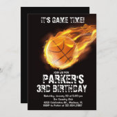 スポーツテーマゲームファイヤーバスケットボールブラック誕生日 招待状 (正面/裏面)