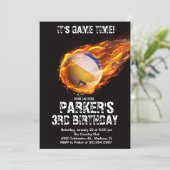 スポーツテーマ ゲーム ファイヤー バレーボール ブラック 誕生日 招待状 (スタンド正面)