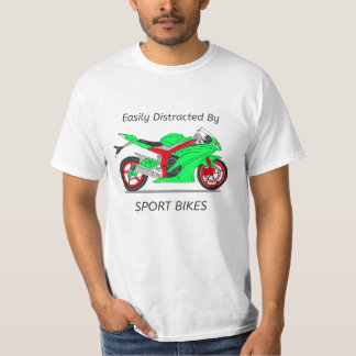 「スポーツバイクに気を取られやすい」デザイン Tシャツ