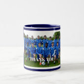 スポーツパーソナライズされたコーチチーム写真ありがとう ツートーンマグカップ (中央)